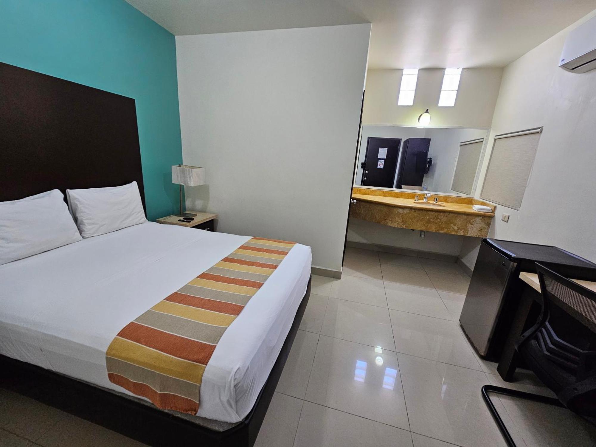 Hotel Maria Elena Cabo San Lucas Ngoại thất bức ảnh